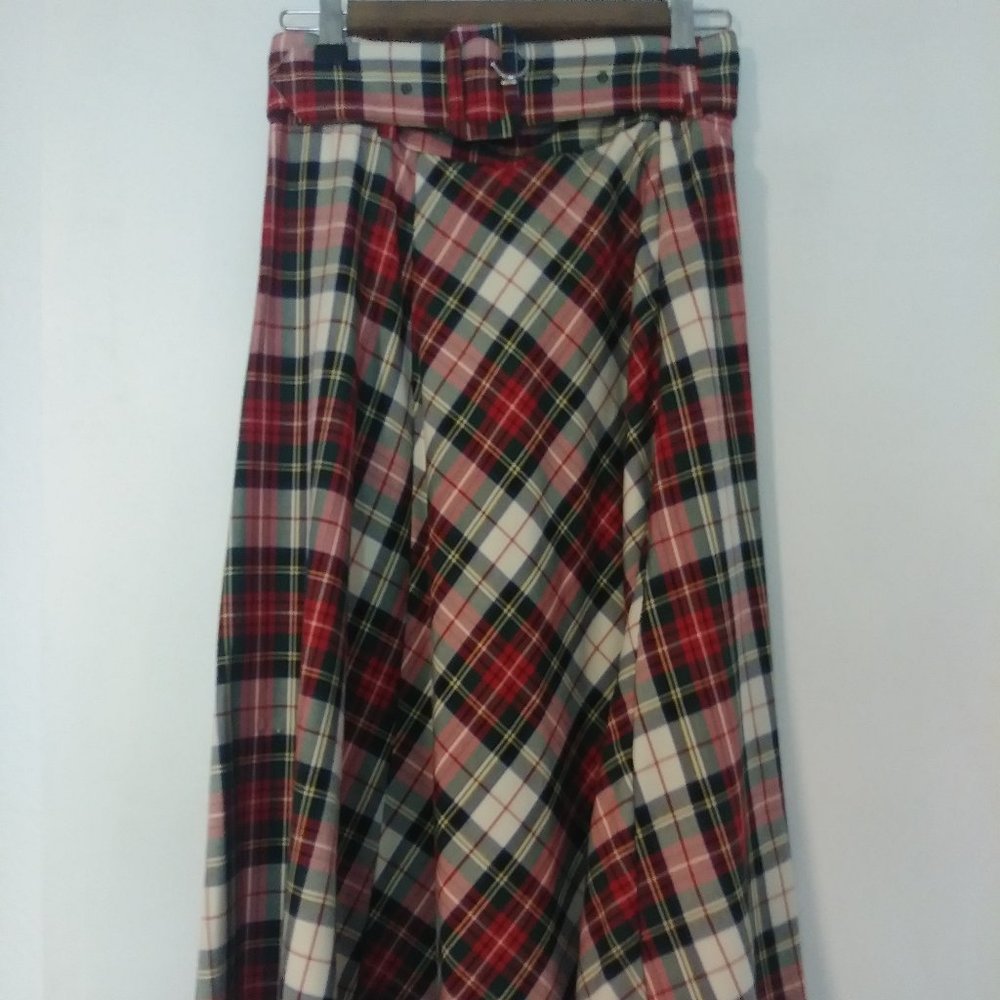 H&M belted plaid skirt
